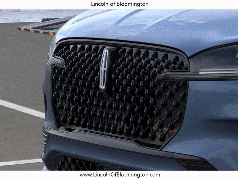 New 2026 Lincoln Aviator Reserve AWD/4WD image 18