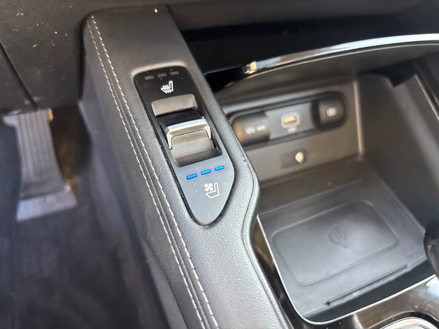 Used 2021 Kia Telluride EX w/ EX Premium Package AWD/4WD image 26
