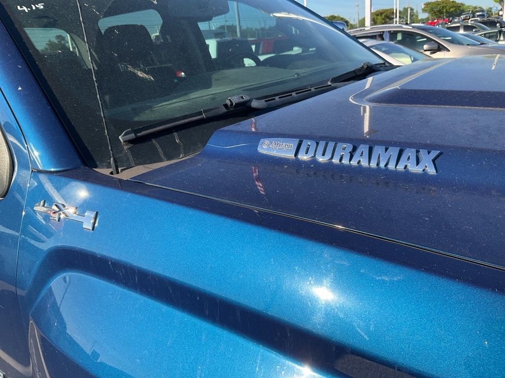 Used 2018 GMC Sierra 2500 SLT w/ Duramax Plus Package image 3