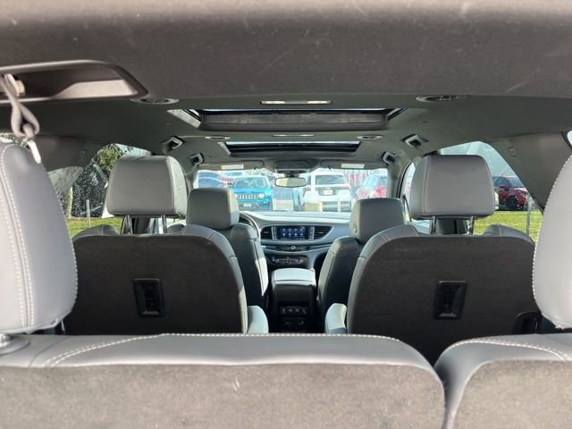 Used 2024 Buick Enclave Essence w/ Experience Buick Package image 8