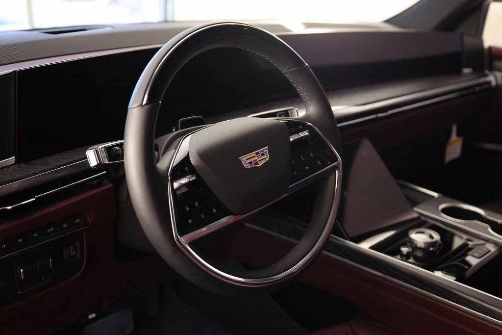 Used 2026 Cadillac Escalade ESV Sport w/ Touring Package image 21