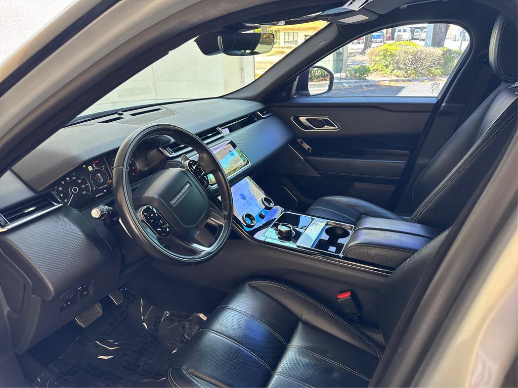 Used 2020 Land Rover Range Rover Velar R-Dynamic S AWD/4WD image 9