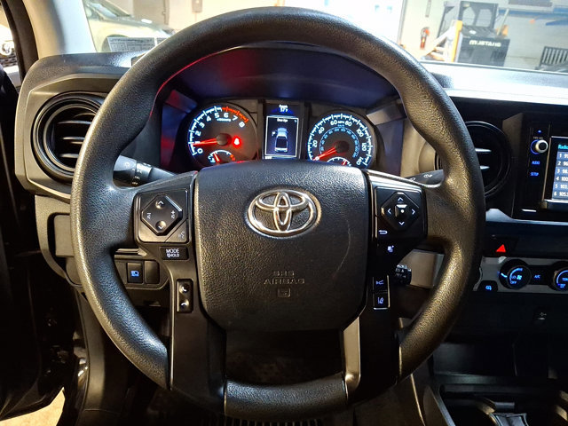 Used 2019 Toyota Tacoma SR AWD/4WD image 17