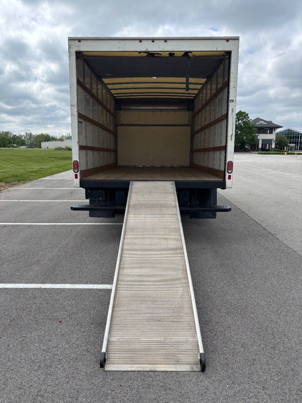 Used 2019 Ford E-350 and Econoline 350 Super Duty w/ Power Windows & Locks Group RWD image 8