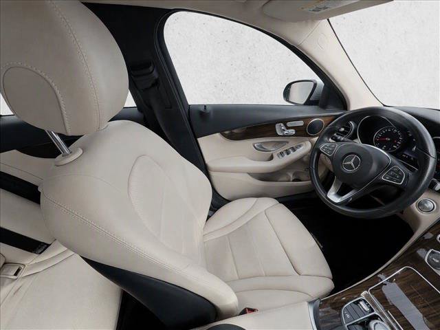Used 2018 Mercedes-Benz C 300 Sedan image 16