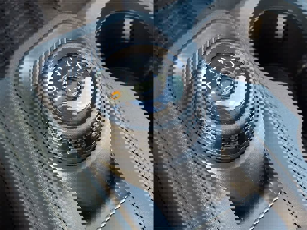 New 2025 Ford Maverick Lariat w/ Black Appearance Package image 33