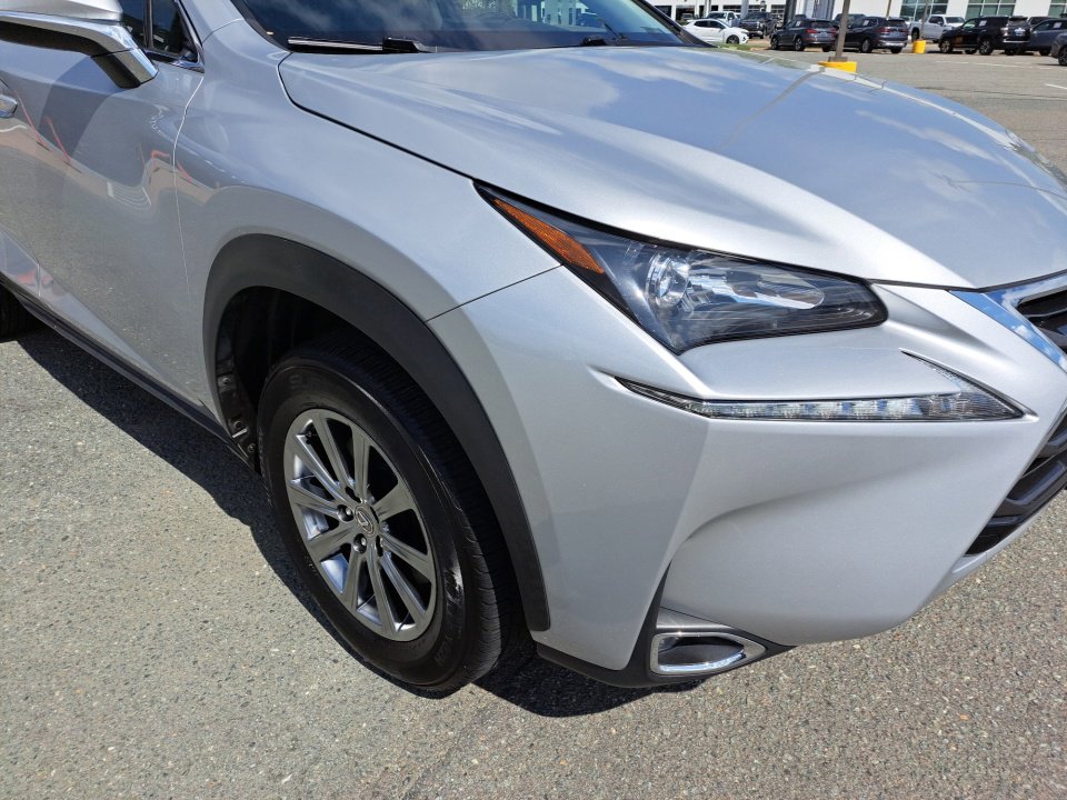 Used 2017 Lexus NX 200t FWD image 20