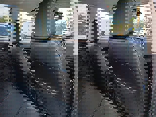 Used 2016 GMC Canyon SLT w/ Driver Alert Package image 19