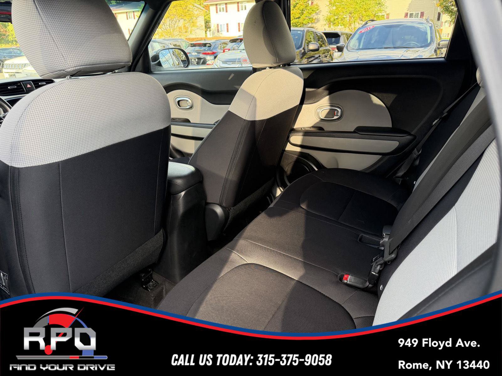 Used 2015 Kia Soul FWD image 20