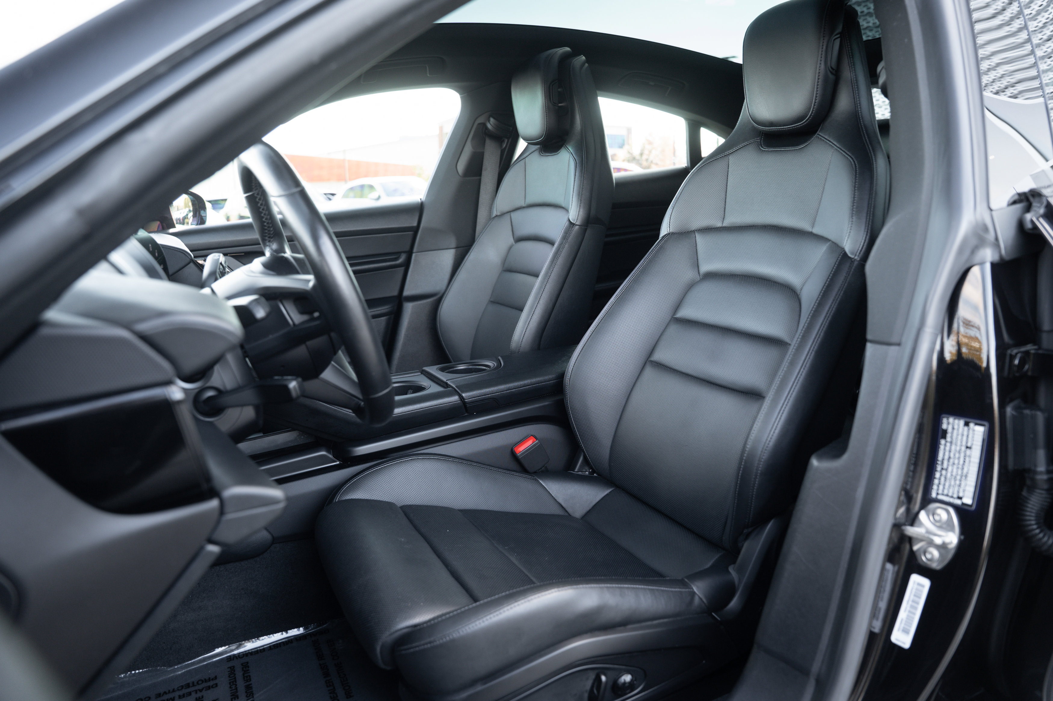 Used 2021 Porsche Taycan 4S image 24