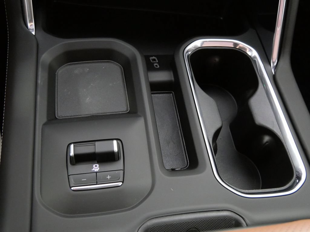 New 2026 GMC Sierra 3500 Denali Ultimate AWD/4WD image 24