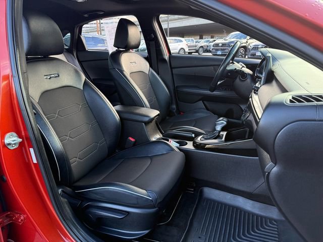 Used 2020 Kia Forte GT-Line w/ GT-Line Premium Package image 12