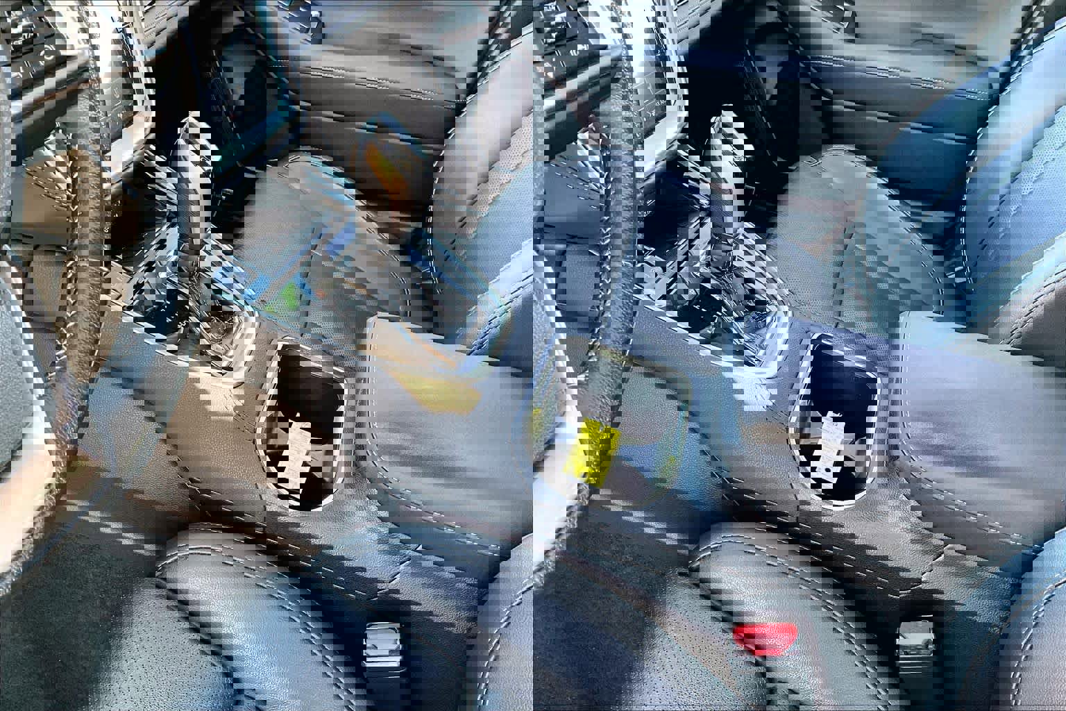 Used 2022 Subaru Outback Limited image 16