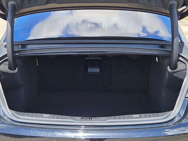 Used 2017 Lincoln MKZ Reserve w/ Climate Package FWD image 7