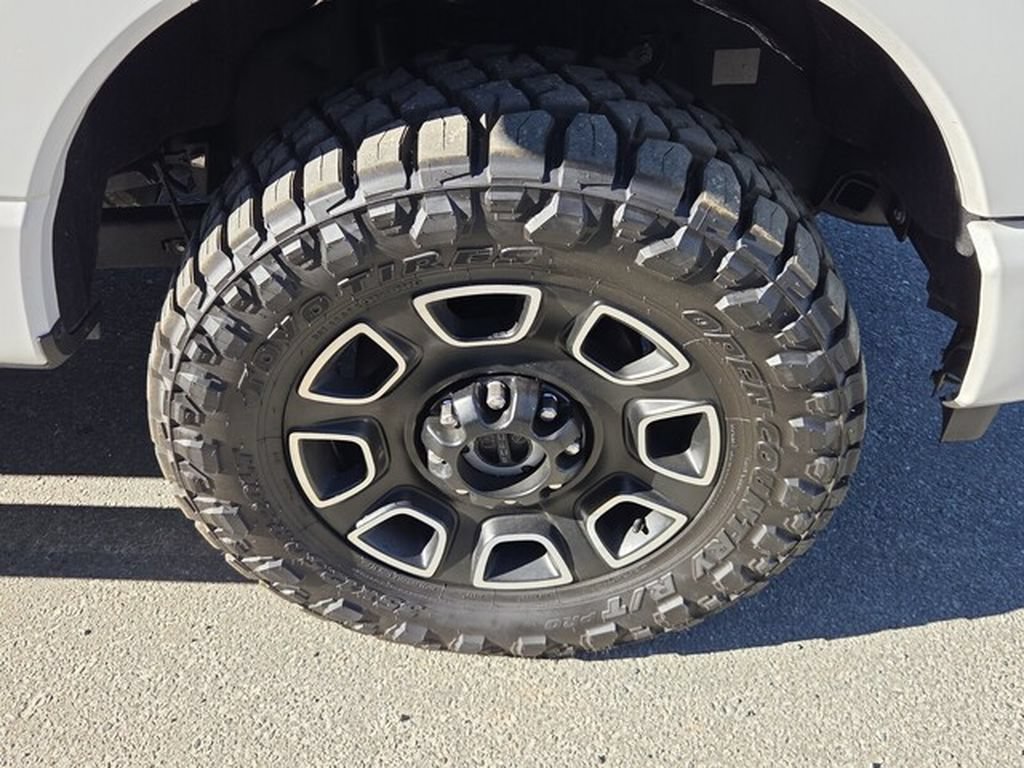 Used 2024 Ford F250 Platinum AWD/4WD image 22