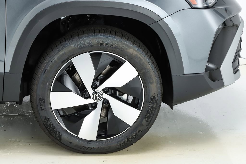 New 2025 Volkswagen Taos S image 51