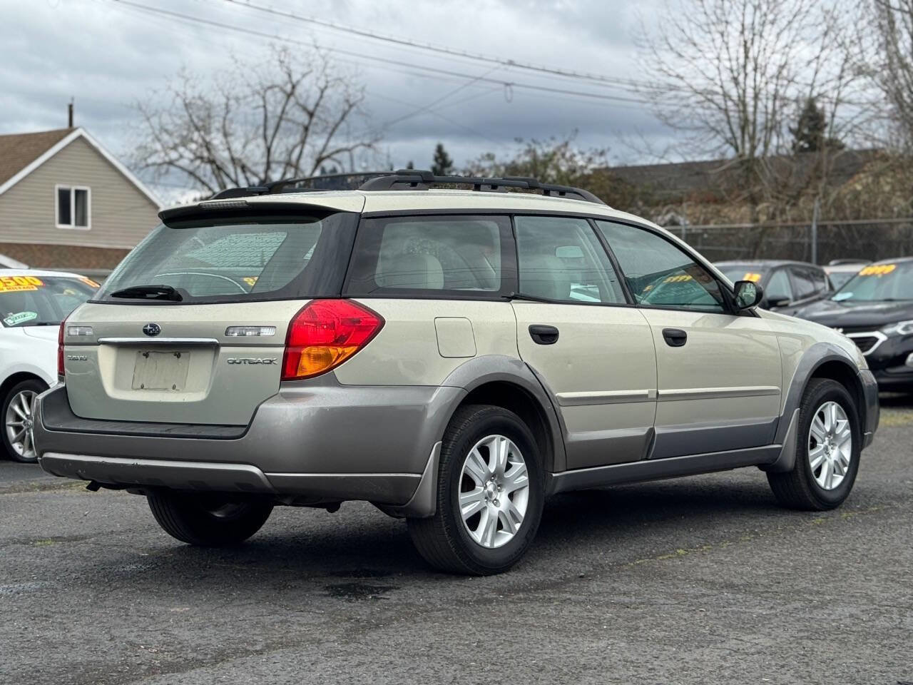 Used 2005 Subaru Outback 2.5i image 4