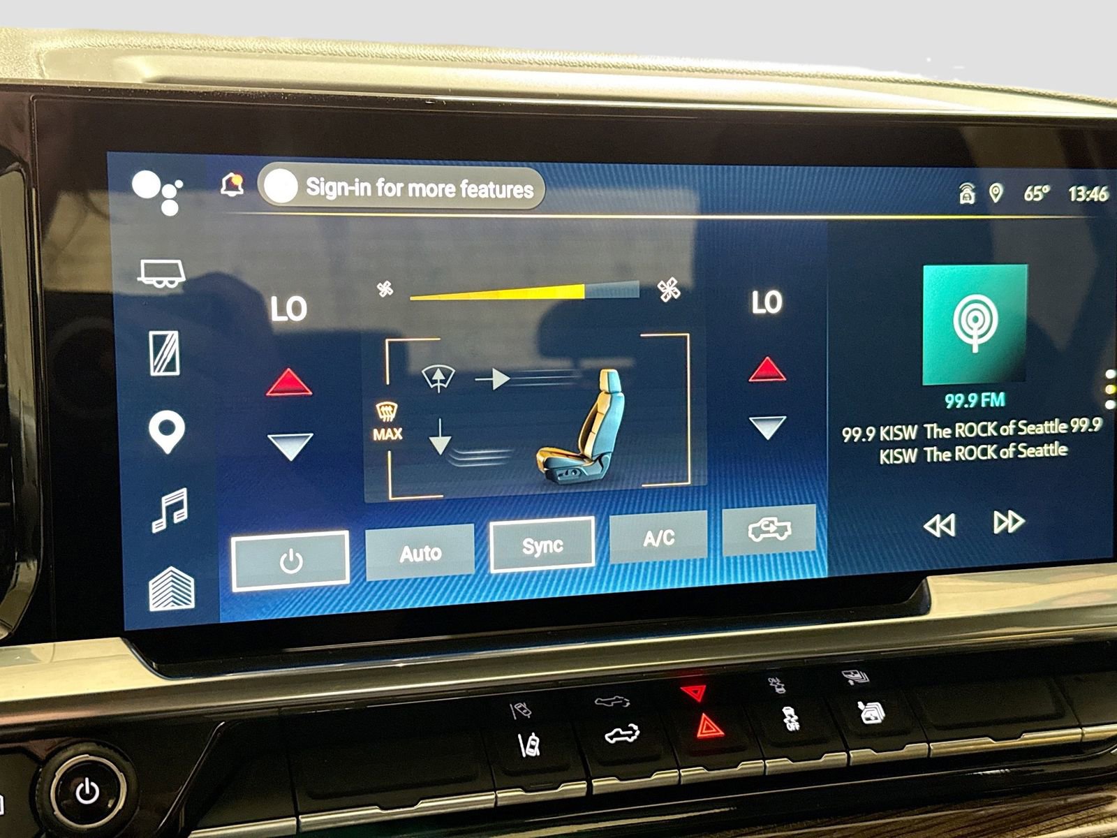 Certified 2025 Chevrolet Silverado 2500 LT w/ Convenience Package image 19