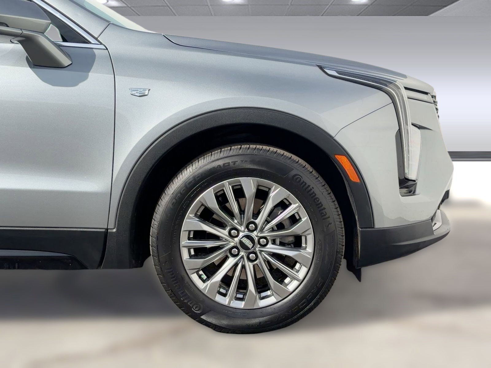 Certified 2024 Cadillac XT4 Premium Luxury image 10