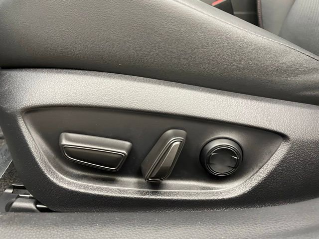 Used 2024 Toyota Prius Prime image 9