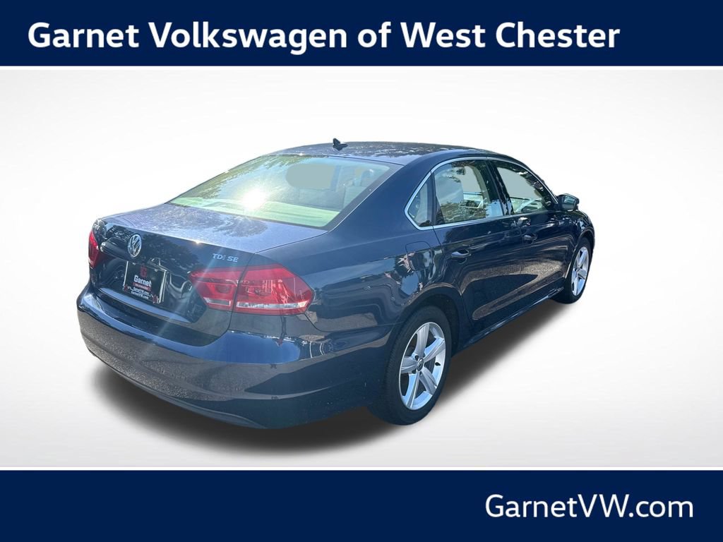 Used 2015 Volkswagen Passat TDI SE FWD image 5