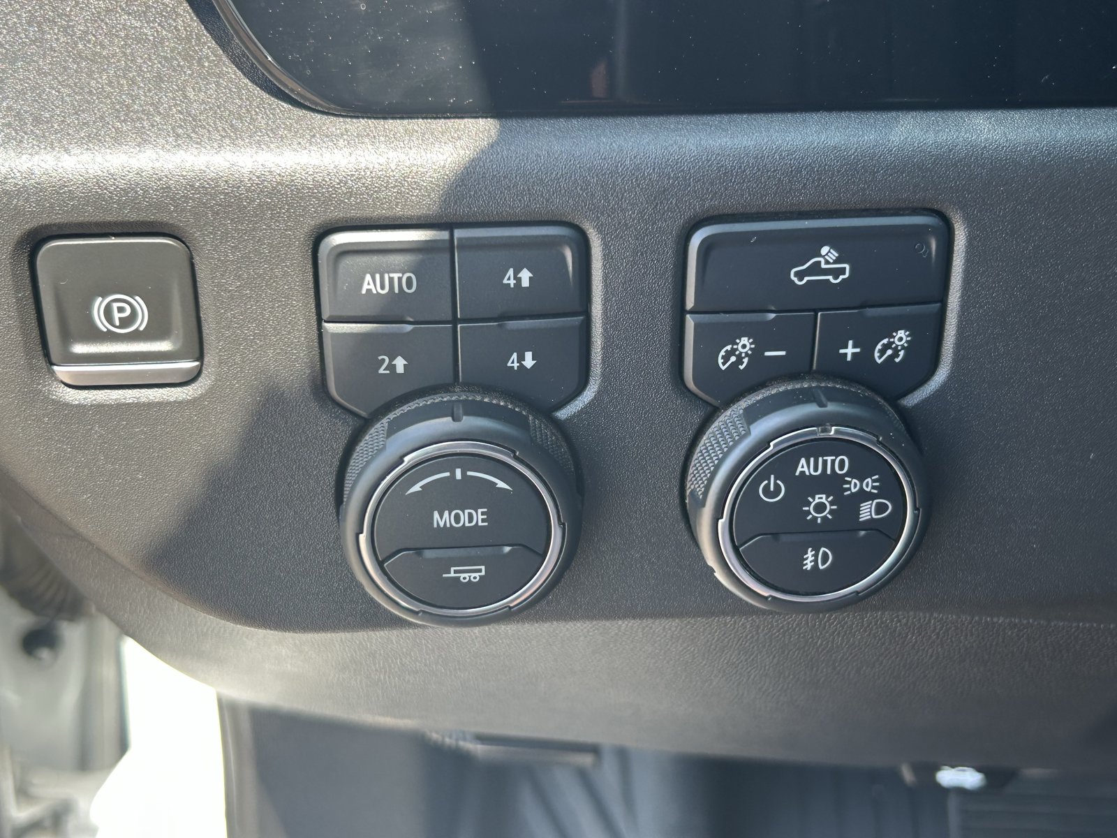 Certified 2023 Chevrolet Silverado 1500 LT Trail Boss AWD/4WD image 30