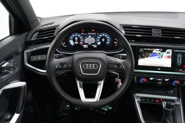 Used 2023 Audi Q3 2.0T Premium image 13