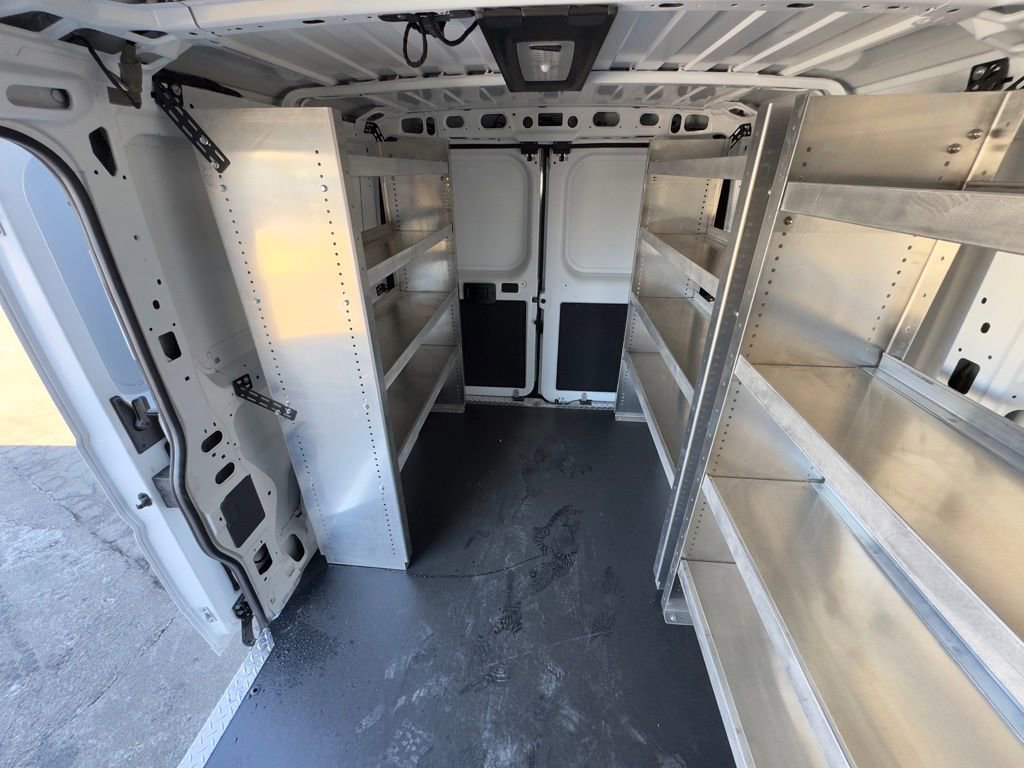 Used 2025 RAM ProMaster 2500 w/ Premium Convenience Group FWD image 13