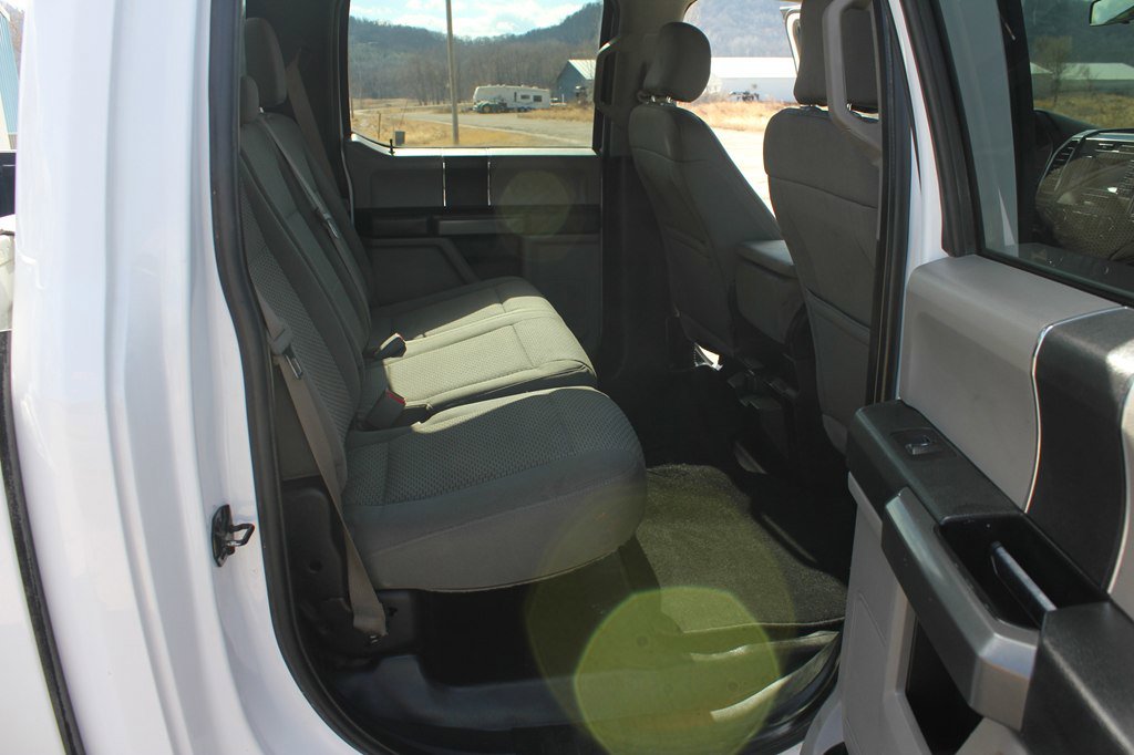 Used 2017 Ford F150 XLT w/ Trailer Tow Package image 38