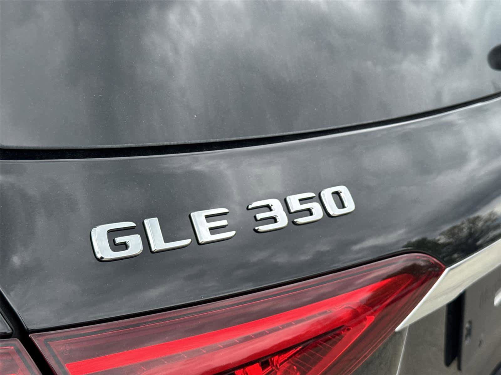 Used 2022 Mercedes-Benz GLE 350 4MATIC image 11