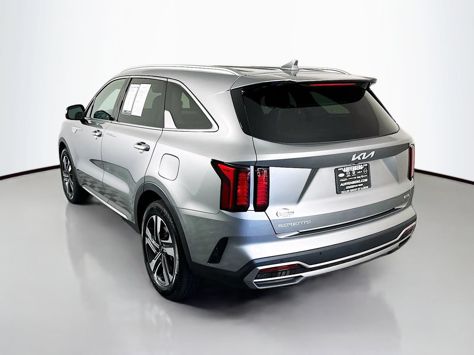 Used 2023 Kia Sorento EX AWD/4WD image 5