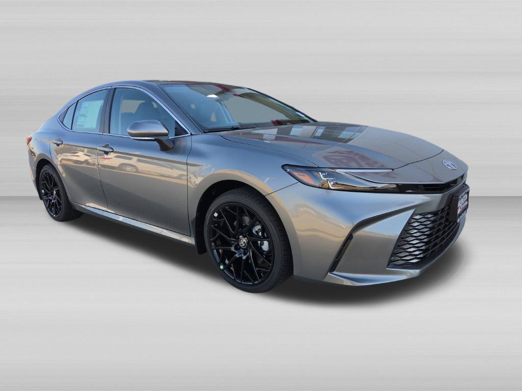 New 2026 Toyota Camry XLE AWD/4WD image 3