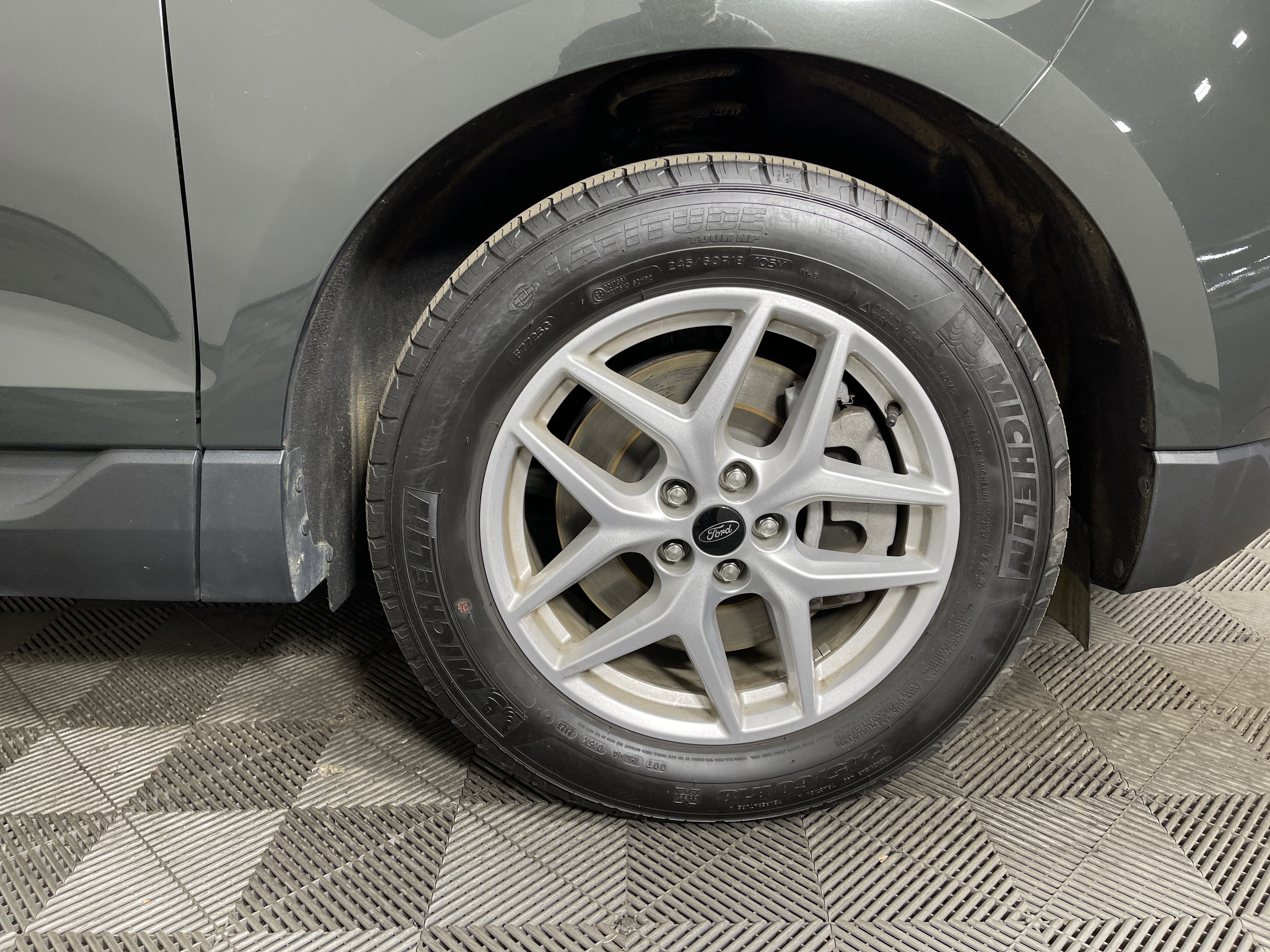 Used 2023 Ford Edge SEL w/ Convenience Package image 7