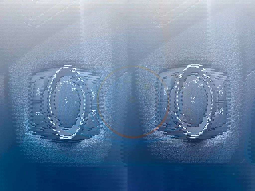 Certified 2019 Ford Escape SE AWD/4WD image 25