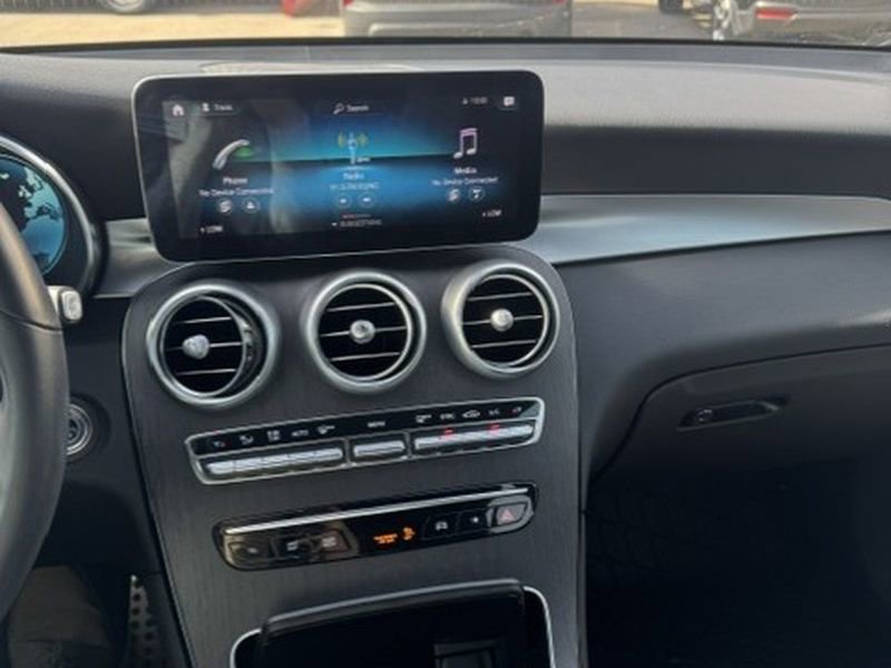 Used 2022 Mercedes-Benz GLC 300 4MATIC image 31