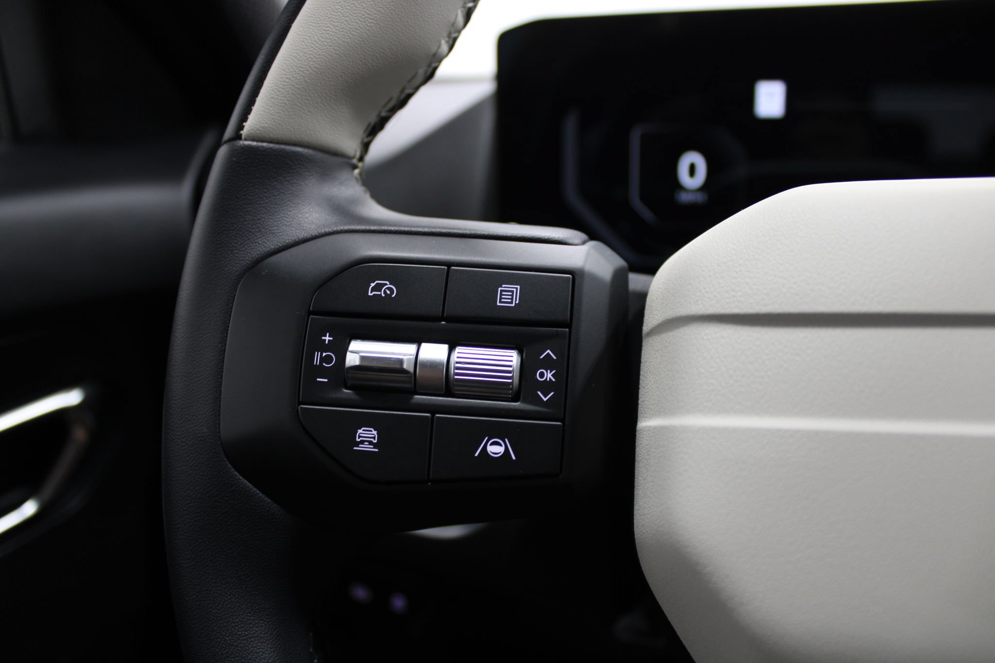 Used 2025 Kia K4 GT-Line FWD image 39