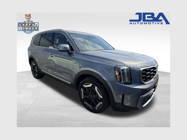 Used 2023 Kia Telluride S image 1