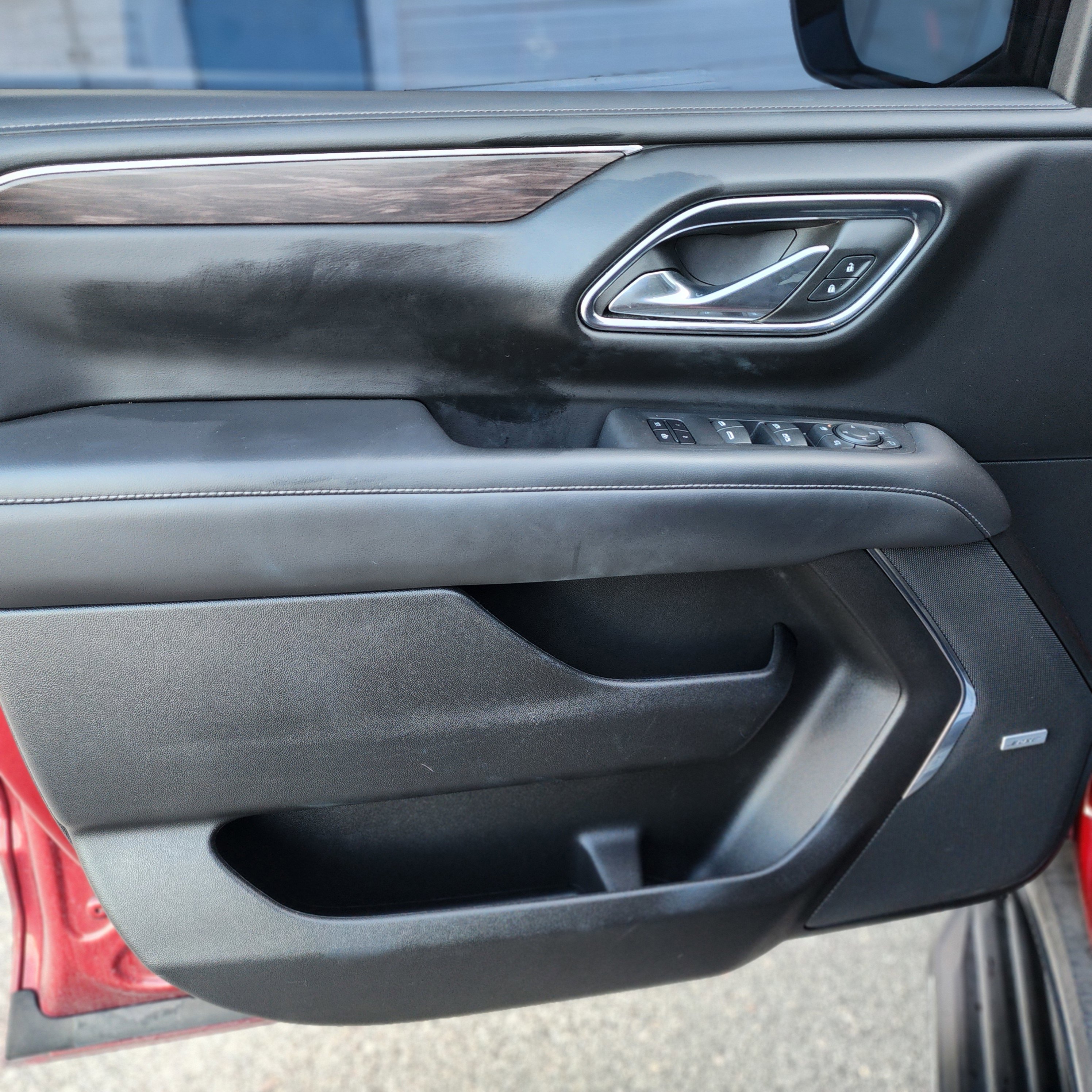 Used 2023 Chevrolet Tahoe LT w/ Luxury Package image 8