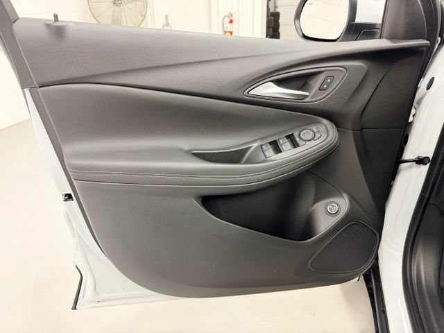 Certified 2026 Buick Encore GX Preferred w/ Comfort Package AWD/4WD image 18