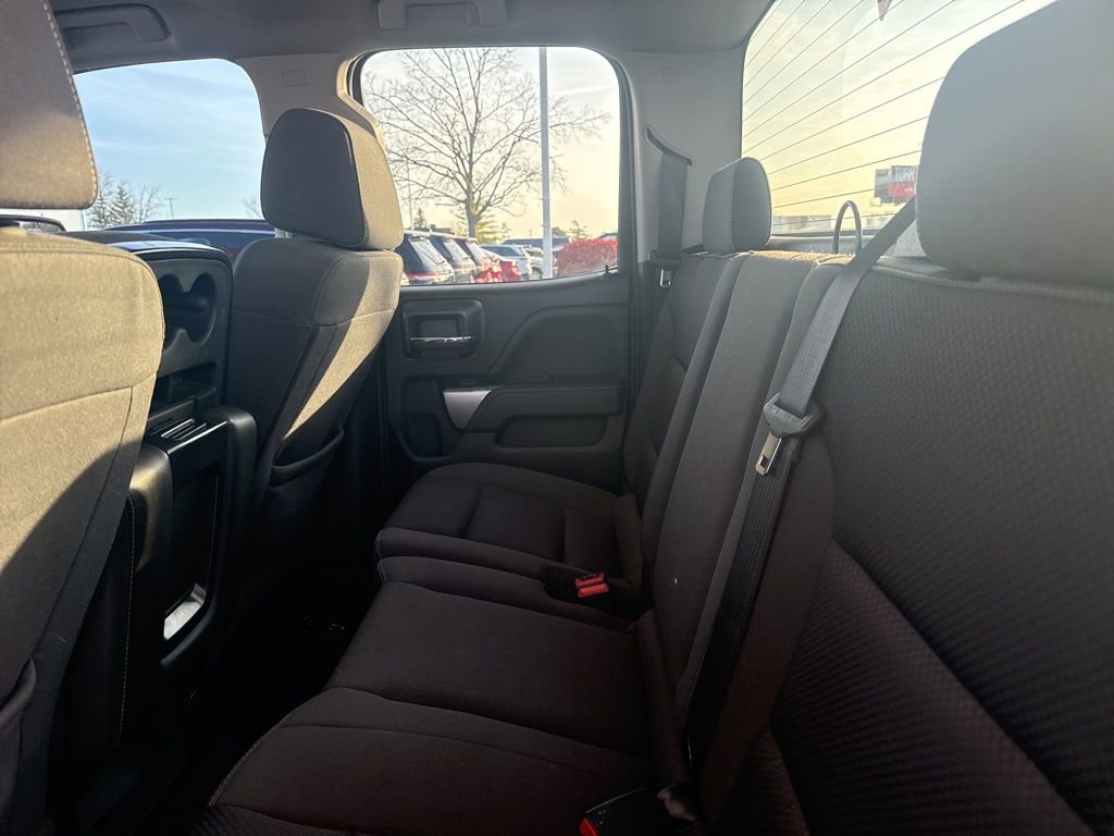 Used 2018 Chevrolet Silverado 1500 LT w/ All Star Edition image 18