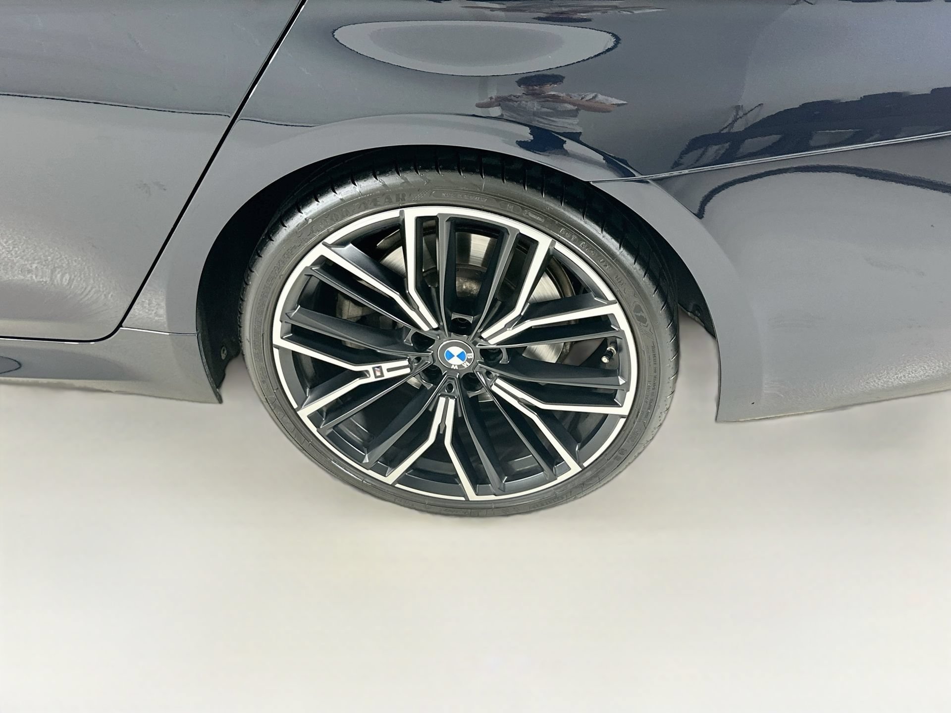 Used 2023 BMW 530i xDrive w/ M Sport Package AWD/4WD image 34