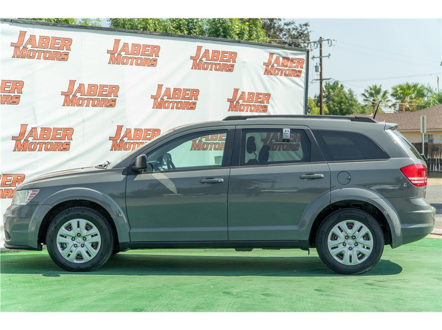 Used 2019 Dodge Journey SE FWD image 20