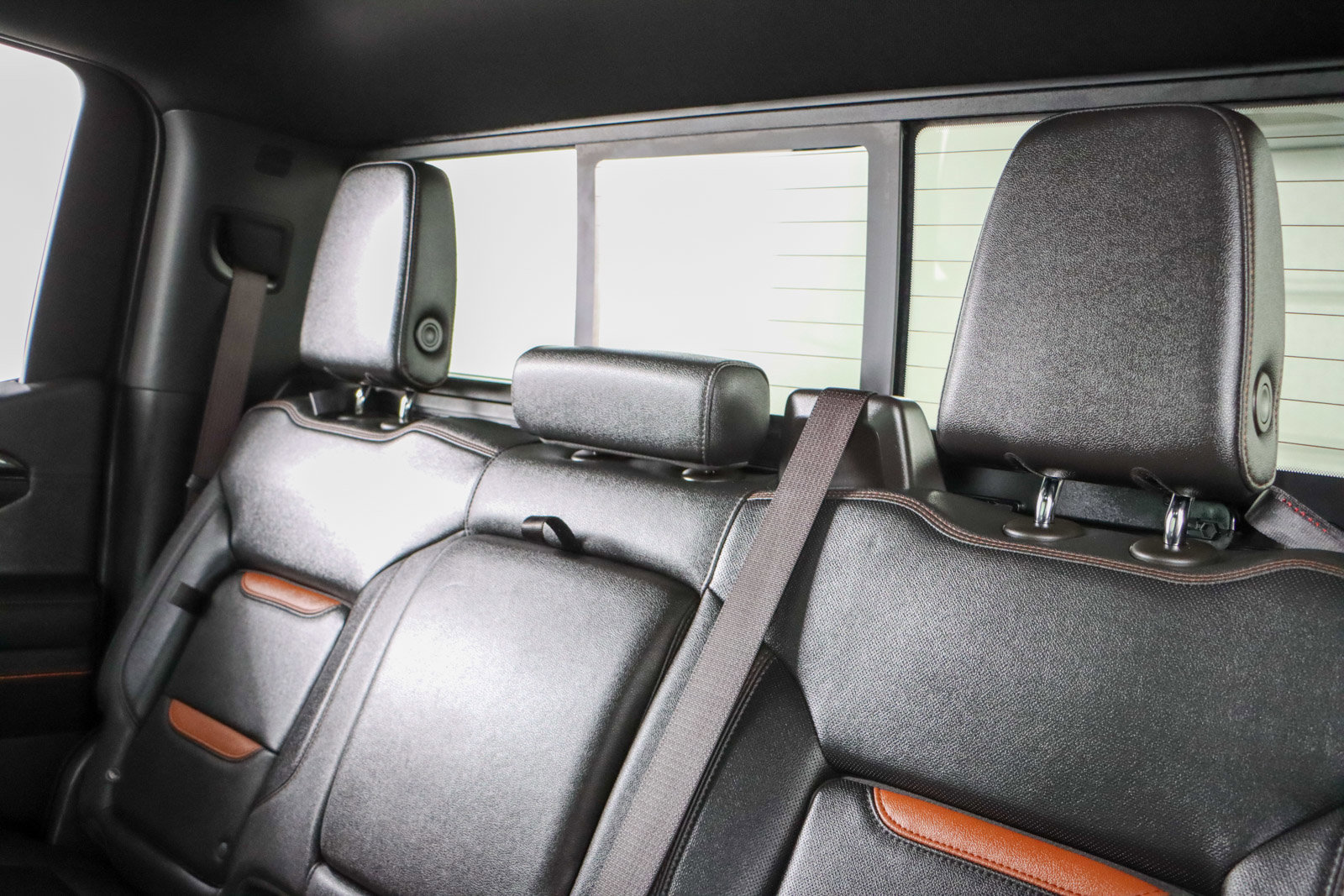 Used 2023 GMC Sierra 1500 AT4 w/ Technology Package image 28