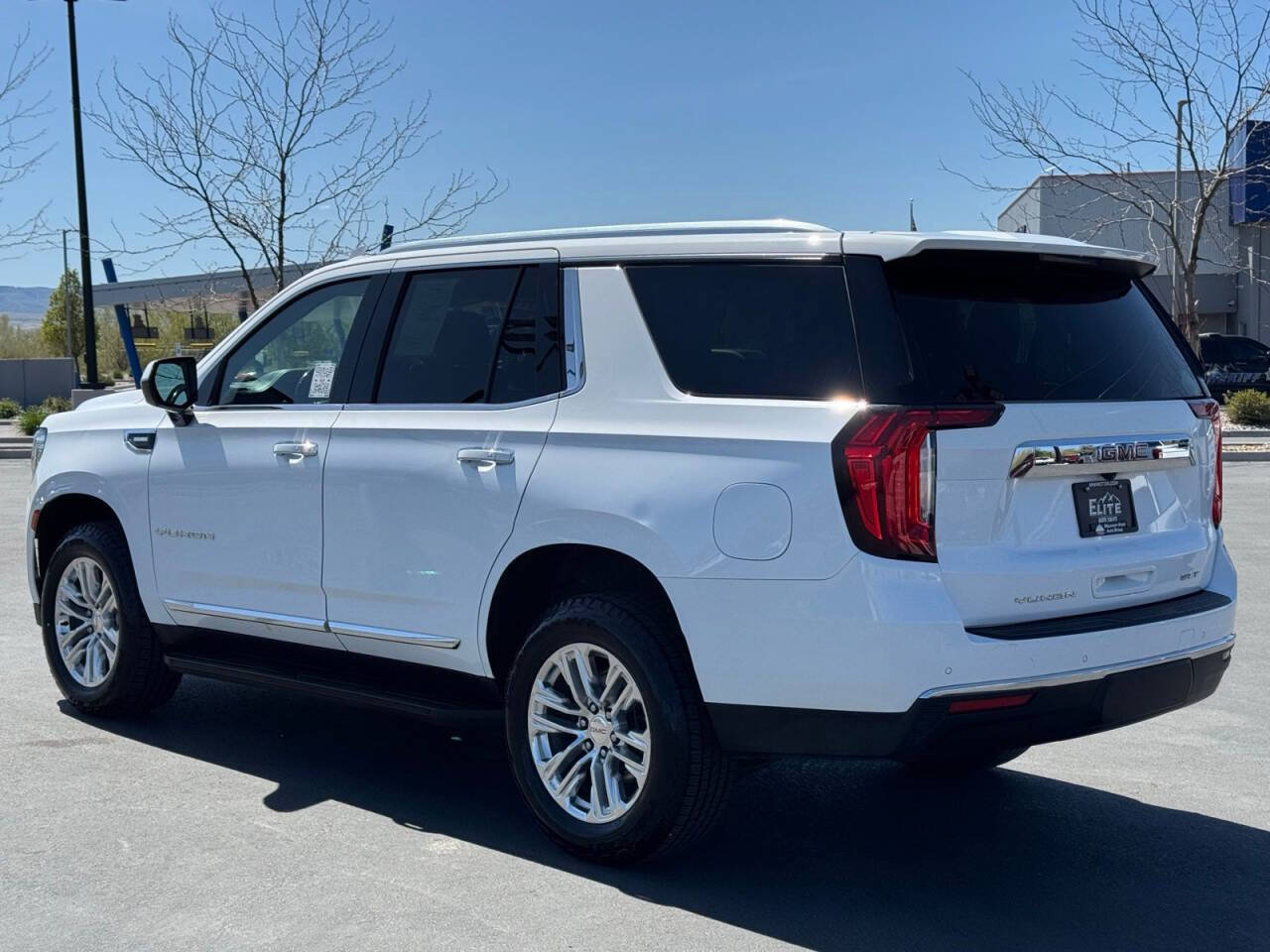 Used 2021 GMC Yukon SLT AWD/4WD image 6