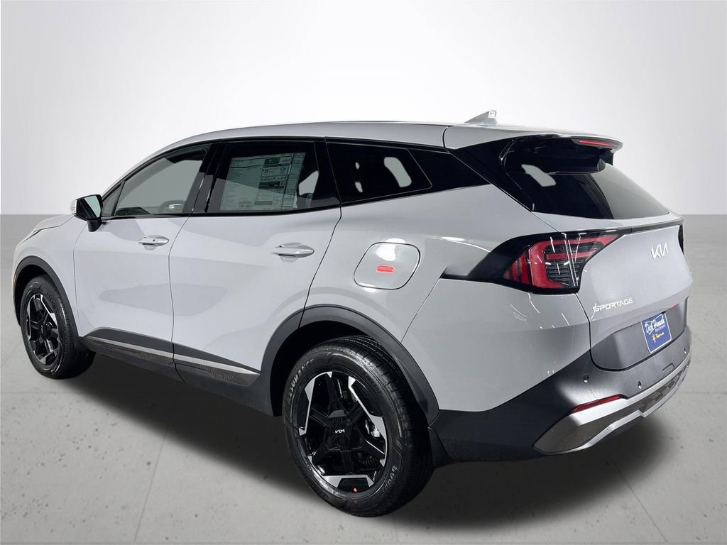 New 2026 Kia Sportage S image 8