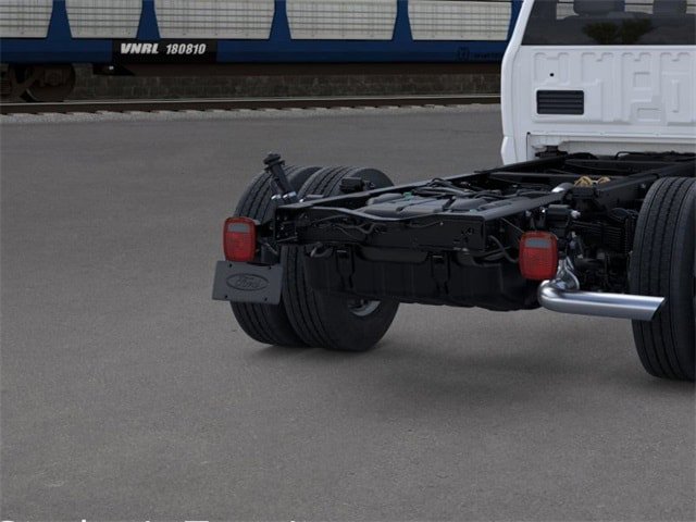 New 2025 Ford F600 2WD Regular Cab Super Duty image 21