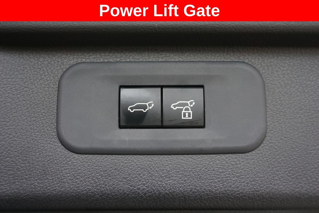Certified 2025 Toyota Grand Highlander FWD image 17