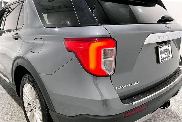 Used 2022 Ford Explorer Limited w/ Class IV Trailer Tow Package AWD/4WD image 49