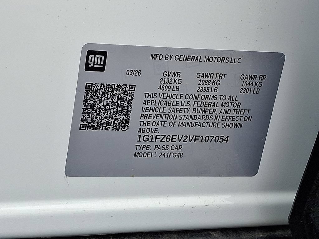 New 2027 Chevrolet Bolt RS FWD image 18