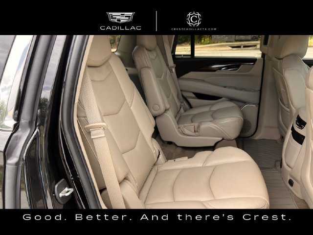 Used 2018 Cadillac Escalade Luxury RWD image 29